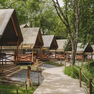 https://camping-bungalows-igueldo-san-sebastian.sansebastianhotels.net